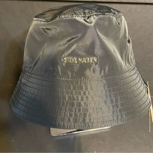 Steve Madden bucket hat, Nwt